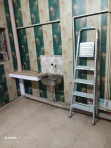 Bedroom Image of 1000 Sq.ft 1 BHK Builder Floor for rent in Rajajipuram Lucknow for Rs. 9000