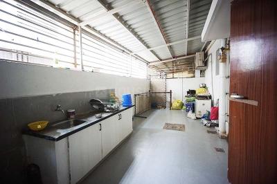 Kitchen Image of 2970 Sq.ft 4 BHK Independent House for sale in Kudasan Gandhinagar for Rs. 35000000