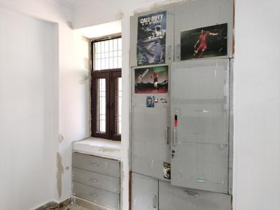 Bedroom Image of 1680 Sq.ft 3 BHK Apartment / Flat for sale in CGHS Shakuntalam, Sector 10 Dwarka New Delhi for Rs. 25800000