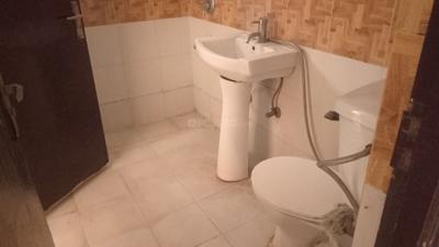 Image of 1000 Sq.ft 2 BHK Apartment / Flat for sale in Supertech Livingston, Crossings Republik, Ghaziabad for Rs. 6900000