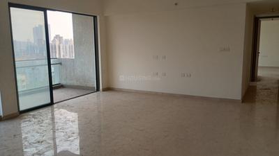 Living Room Image of 1800 Sq.ft 4 BHK Apartment / Flat for sale in Lodha Woods, Kandivali East Mumbai for Rs. 52000000