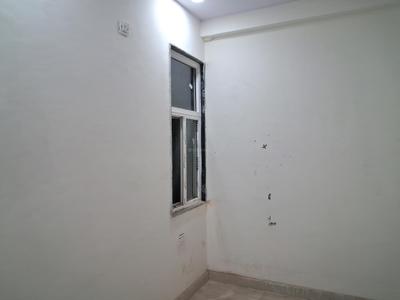 Bedroom Image of 1650 Sq.ft 3.5 BHK Apartment / Flat for sale in DM Infra, Sector 104 Noida for Rs. 7500000