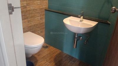 Bathroom Image of 420 Sq.ft 1 BHK Apartment / Flat for rent in Lodha Quality Home Tower 3, Thane West Thane for Rs. 33000
