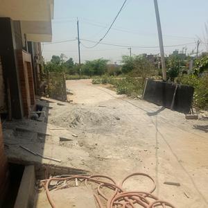 Balcony Image of 990 Sq.ft 2 BHK Duplex for sale in Shastripuram Agra for Rs. 3700000
