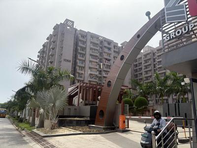 Image of 1500 Sq.ft 3 BHK Duplex for rent in Sahibabad Industrial Area, Ghaziabad for Rs. 18000