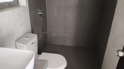 Image of 1050 Sq.ft 2 BHK Apartment / Flat for sale in Kalpataru Paramount, Thane West, Thane for Rs. 16700000