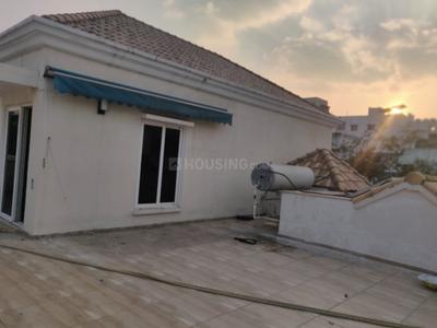 Balcony Image of 5000 Sq.ft 4 BHK Villa for rent in Aditya Empress Towers, Shaikpet Hyderabad for Rs. 280000