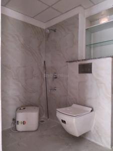 Bathroom Image of 1700 Sq.ft 3 BHK Apartment / Flat for sale in Sector 104 Noida for Rs. 7000000