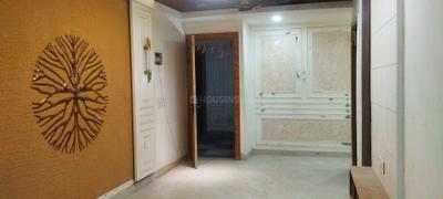 Living Room Image of 1650 Sq.ft 3.5 BHK Apartment / Flat for sale in Capital Home 102, Sector 102 Noida for Rs. 7472632