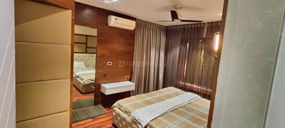 Bedroom Image of 2200 Sq.ft 3 BHK Apartment / Flat for rent in Pal Surat for Rs. 65000