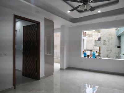 Living Room Image of 800 Sq.ft 2 BHK Apartment / Flat for sale in Sultanpur New Delhi for Rs. 6500000