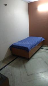 Bedroom Image of 950 Sq.ft 3 BHK Builder Floor for rent in Mayur Vihar Phase 1 New Delhi for Rs. 35000