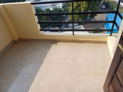 Balcony Image of 1600 Sq.ft 3 BHK Apartment / Flat for rent in Hazratganj Lucknow for Rs. 28000