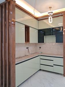 Kitchen Image of 1500 Sq.ft 3 BHK Apartment / Flat for sale in Sector 72 Noida for Rs. 5450000