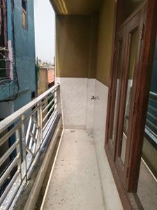 Balcony Image of 770 Sq.ft 2 BHK Builder Floor for sale in Pul Prahlad Pur New Delhi for Rs. 5100000