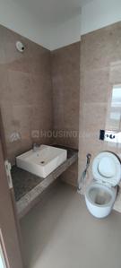 Bathroom Image of 1200 Sq.ft 2 BHK Apartment / Flat for sale in Sunteck Signia Waterfront, Airoli Navi Mumbai for Rs. 24500000