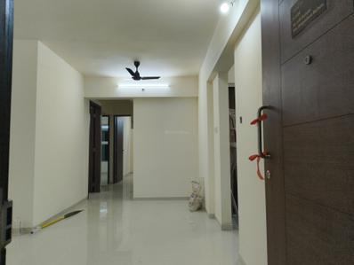 Living Room Image of 930 Sq.ft 2.5 BHK Apartment / Flat for rent in Pharande Felicity, Ravet Pune for Rs. 30000