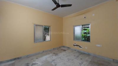 Bedroom Image of 1100 Sq.ft 2.5 BHK Independent House for rent in Garfa Kolkata for Rs. 14000