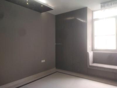 Bedroom Image of 2500 Sq.ft 4 BHK Builder Floor for rent in New Friends Colony New Delhi for Rs. 280000
