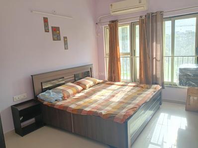 Bedroom Image of 1080 Sq.ft 2 BHK Apartment / Flat for rent in Adani The Meadows, Shantigram Ahmedabad for Rs. 30000