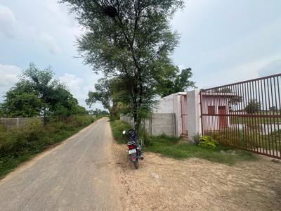 Image of 4500 Sq.ft Residential Plot / Land for sale in Kishor Pura, Vrindavan for Rs. 7500000