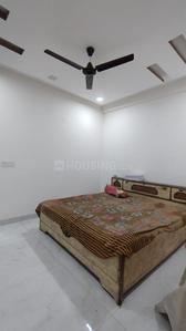 Bedroom Image of 1350 Sq.ft 2 BHK Builder Floor for rent in Govind Nagar Railway Colony Kanpur for Rs. 20000