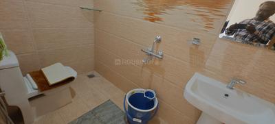 Bathroom Image of 2000 Sq.ft 3 BHK Apartment / Flat for rent in Horamavu Bengaluru for Rs. 50000