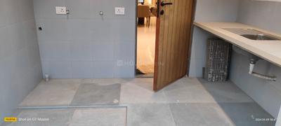 Bathroom Image of 2200 Sq.ft 4 BHK Apartment / Flat for sale in Sevasi Vadodara for Rs. 11800000