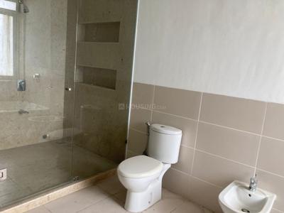 Bathroom Image of 4810 Sq.ft 4 BHK Apartment / Flat for sale in Marvel Zephyr, Kharadi Pune for Rs. 39000000