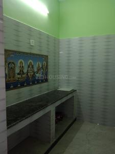 Kitchen Image of 900 Sq.ft 1 BHK Builder Floor for rent in Katpadi Vellore for Rs. 7000