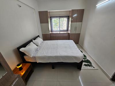 Bedroom Image of 1300 Sq.ft 2 BHK Apartment / Flat for rent in Halasuru Bengaluru for Rs. 62000