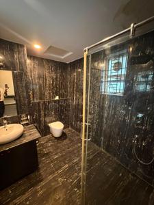 Bathroom Image of 2800 Sq.ft 3 BHK Apartment / Flat for rent in Indira Nagar Bengaluru for Rs. 320000