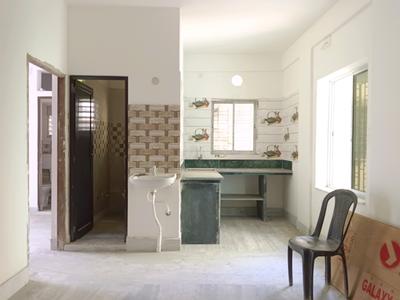 Living Room Image of 800 Sq.ft 2 BHK Apartment / Flat for sale in Baghajatin Kolkata for Rs. 4000000