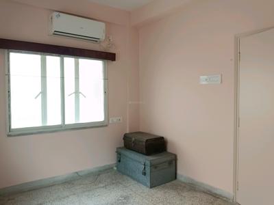 Bedroom Image of 1390 Sq.ft 4 BHK Apartment / Flat for rent in Santoshpur Kolkata for Rs. 30000