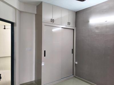 Bedroom Image of 950 Sq.ft 3 BHK Apartment / Flat for rent in Pyramid Infinity, Sector 70 Gurgaon for Rs. 27000