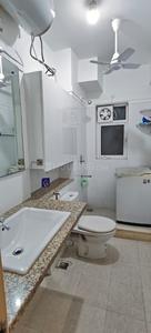 Bathroom Image of 2650 Sq.ft 4 BHK Apartment / Flat for rent in DLF New Town Heights, Sector 91 Gurgaon for Rs. 68000