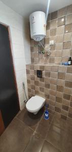 Bathroom Image of 2250 Sq.ft 3 BHK Builder Floor for rent in Big Block South City 2, Sector 49 Gurgaon for Rs. 60000