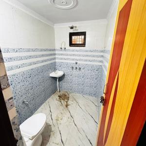 Bathroom Image of 1200 Sq.ft 3 BHK Builder Floor for sale in Govindpuram Ghaziabad for Rs. 2800000
