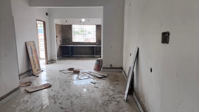 Living Room Image of 973 Sq.ft 2 BHK Apartment / Flat for sale in Chinar Park Kolkata for Rs. 3892000