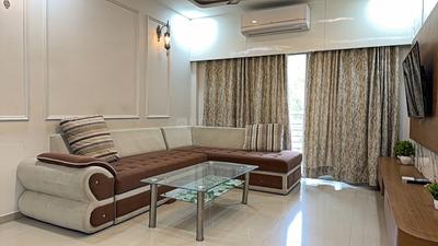 Living Room Image of 1350 Sq.ft 2.5 BHK Apartment / Flat for rent in Adani The Meadows, Shantigram Ahmedabad for Rs. 38000