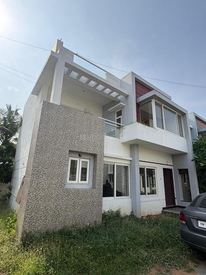 Sea Breeze Farms Main Image 1