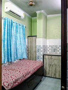 Bedroom Image of 1000 Sq.ft 2 BHK Apartment / Flat for rent in Sector 16 Dwarka New Delhi for Rs. 25000