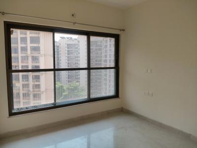 Bedroom Image of 1050 Sq.ft 2 BHK Apartment / Flat for sale in Shapoorji Pallonji Vicinia, Powai Mumbai for Rs. 32200000