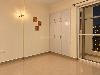 Bedroom Image of 1350 Sq.ft 3 BHK Apartment / Flat for sale in Amrapali Sapphire, Sector 45 Noida for Rs. 16500000