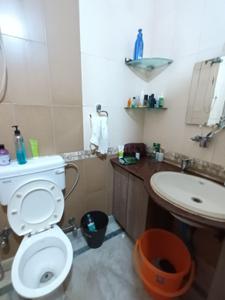 Bathroom Image of 1800 Sq.ft 3 BHK Builder Floor for sale in Vikaspuri New Delhi for Rs. 24500000