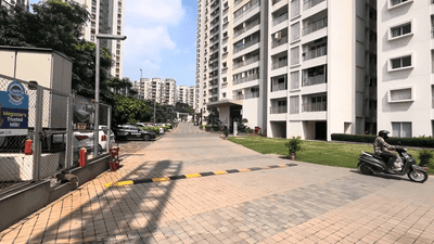 Image of 1872 Sq.ft 3 BHK Apartment / Flat for sale in Lodha Meridian, Kukatpally, Hyderabad for Rs. 18600000