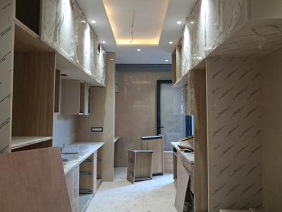 Kitchen Image of 1800 Sq.ft 3 BHK Builder Floor for sale in Paschim Vihar New Delhi for Rs. 37600000