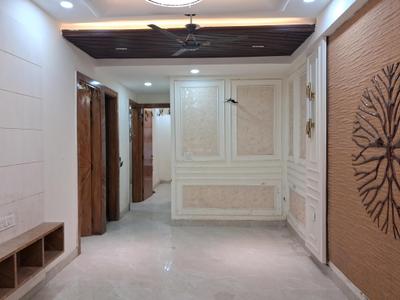 Living Room Image of 1500 Sq.ft 3.5 BHK Apartment / Flat for sale in Investwell Hometech Homes, Sector 102 Noida for Rs. 7500000
