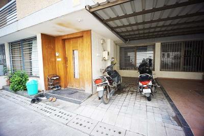 Parking Area Image of 2970 Sq.ft 4 BHK Independent House for sale in Kudasan Gandhinagar for Rs. 35000000