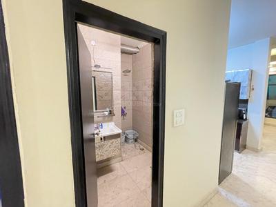 Image of 1000 Sq.ft 2 BHK Builder Floor for sale in Mansarover Garden, New Delhi for Rs. 12000000